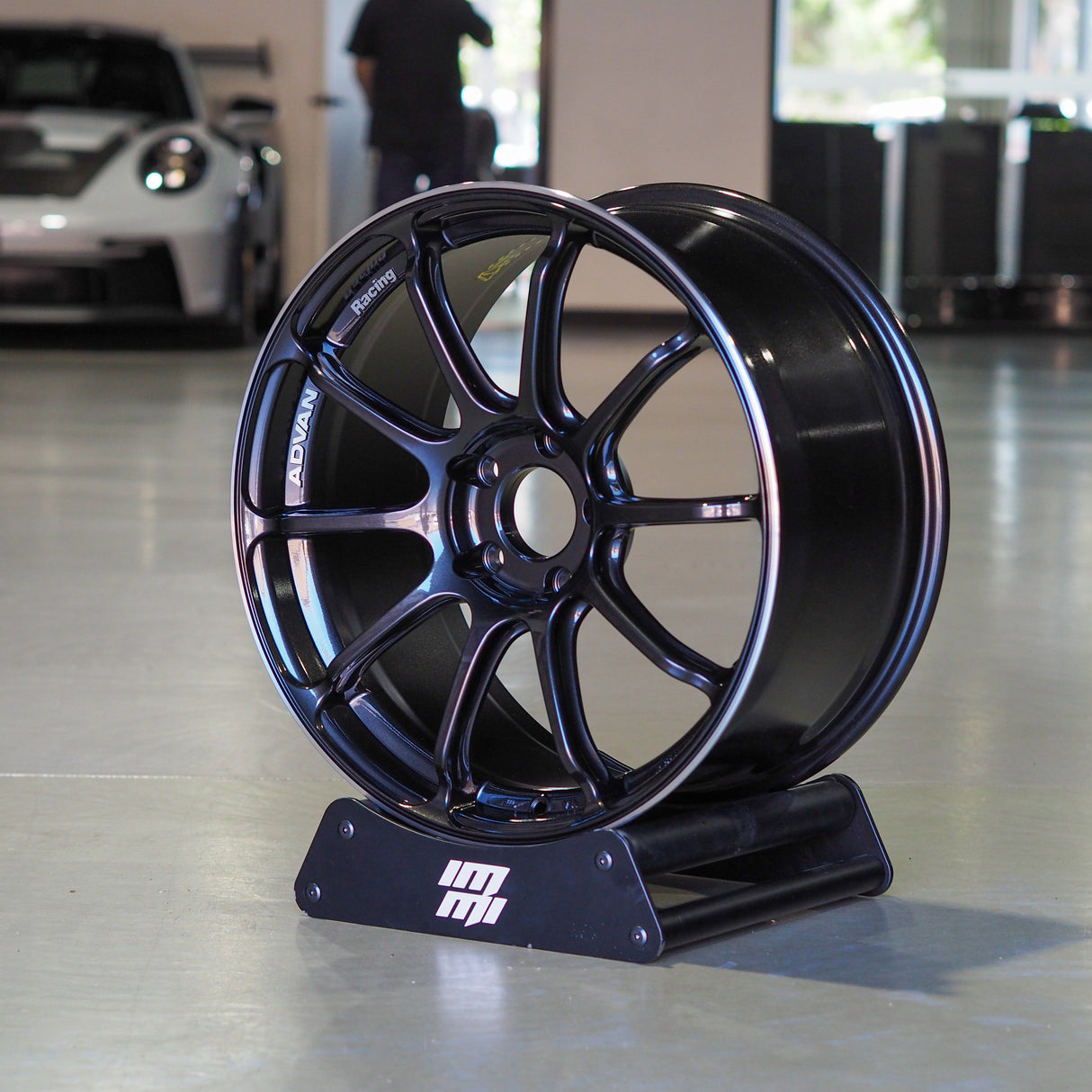 Advan Racing RSIII - 18’’ & 19’’ - Honda Civic Type R FK8/FL5 - In Stock - 18x9.5j +45 5x120 (Super GTR concave)