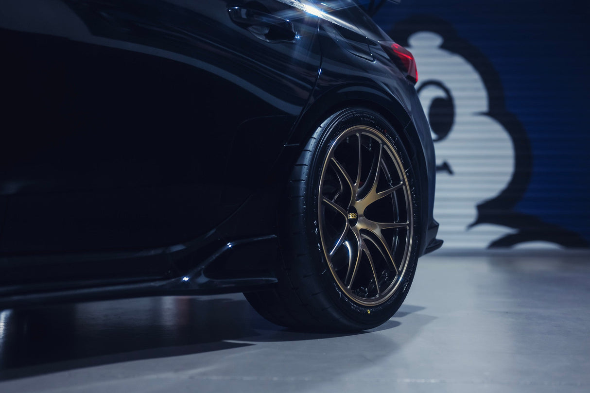 BBS MK001 (RI A) 18x10 + 40 5/120 Incoming Stock 18x10j + 40 5/120 / Diamond Gold (DG) Wheels