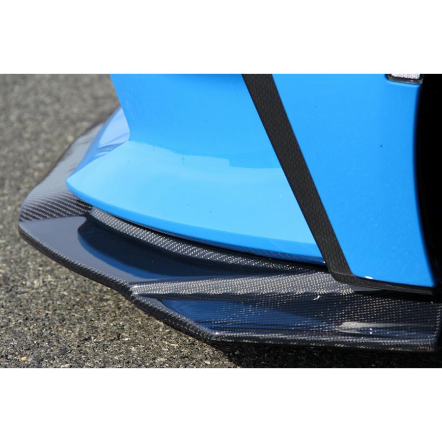 CLEiB Front Lip Spoiler (CFRP) GR86 / BRZ (ZN8 / ZD8) Aero blue car’s bumper visible carbon