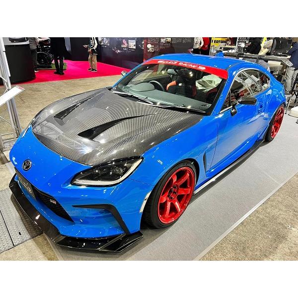 CLEiB Front Lip Spoiler (FRP) GR86 / BRZ (ZN8 / ZD8) Aero vibrant blue sports car carbon