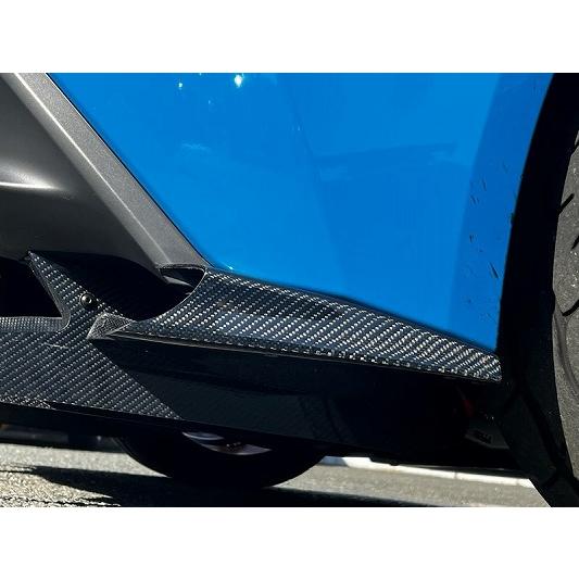 CLEiB Rear Under Spoiler for Cleib Diffuser GR86 / BRZ (ZN8 / ZD8) Aero close up blue car’s lower black