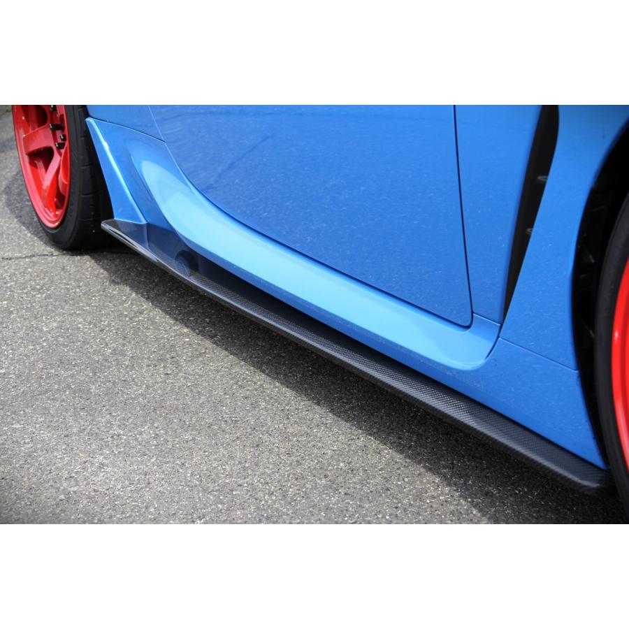 CLEiB Side Step GR86 / BRZ (ZN8 / ZD8) Aero blue car red wheels black