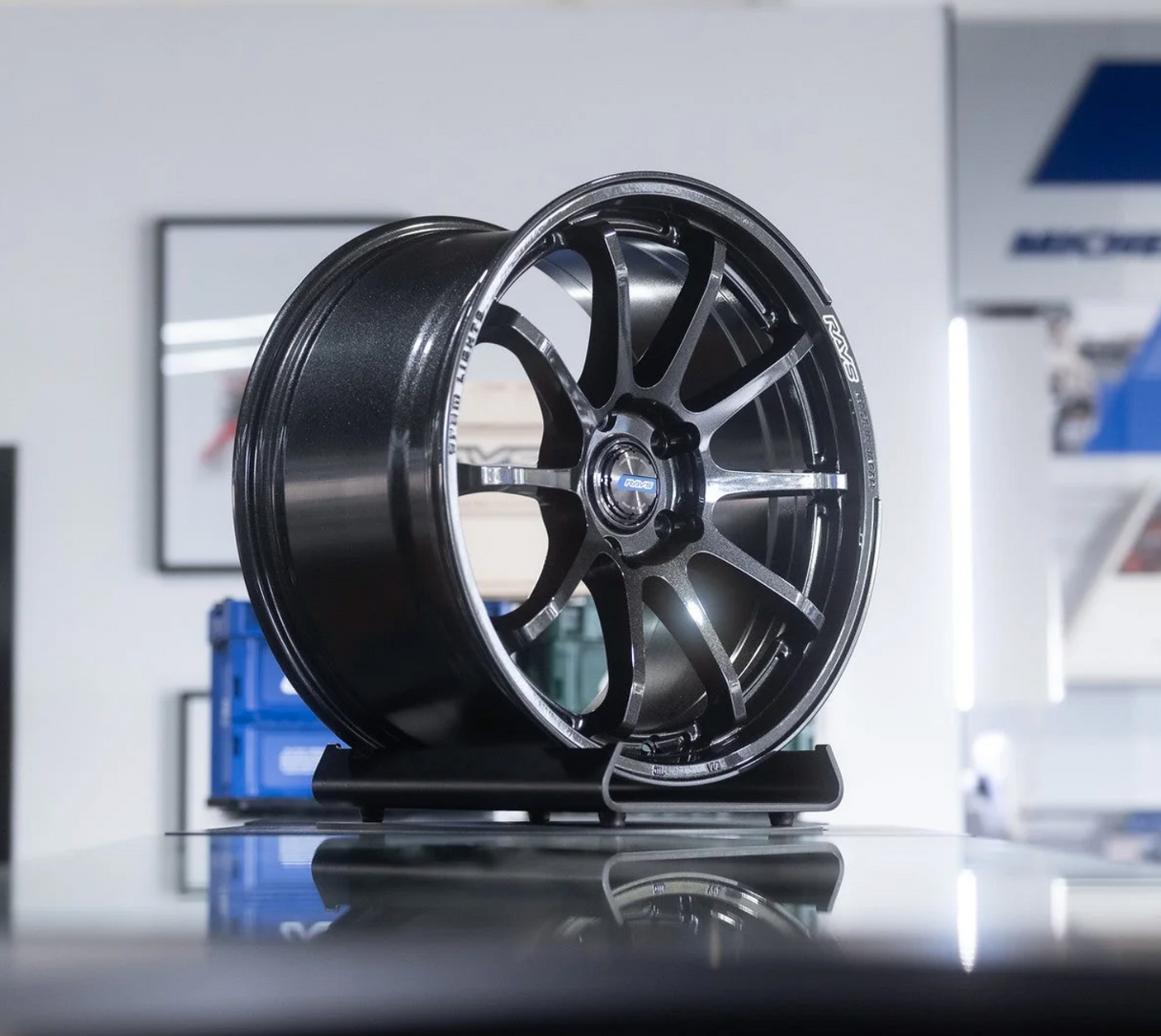 gramLIGHTS 57NR - 18’’ & 19’’ In Stock - 18x9.5j + 45 5x120 (face 3) / Glass Black - Wheels