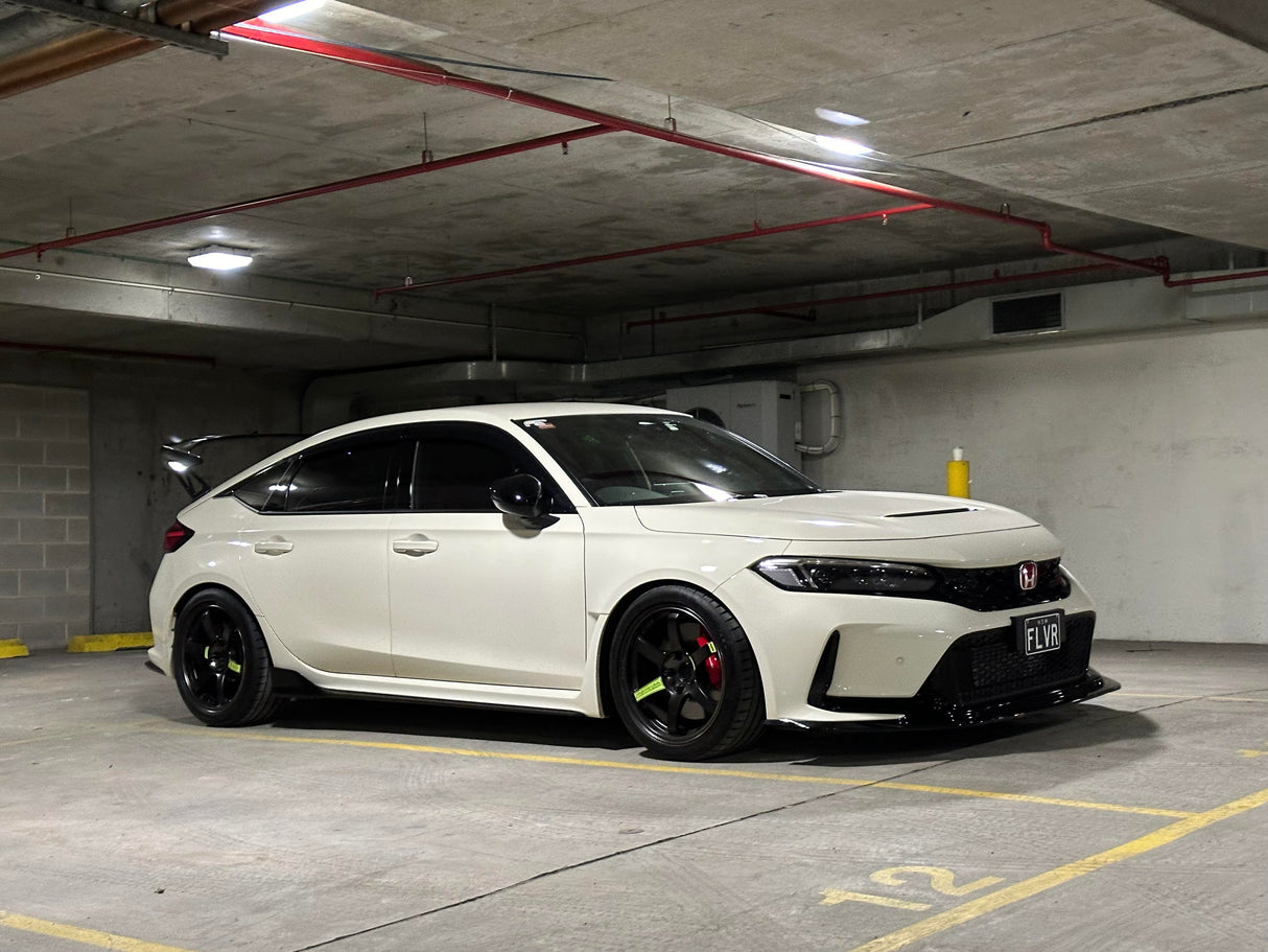 Volk Racing TE37 Saga SL M-spec - 18’’ Preorder - 18x9.5j + 38 5x120 (face 4) / Pressed Black - Wheels