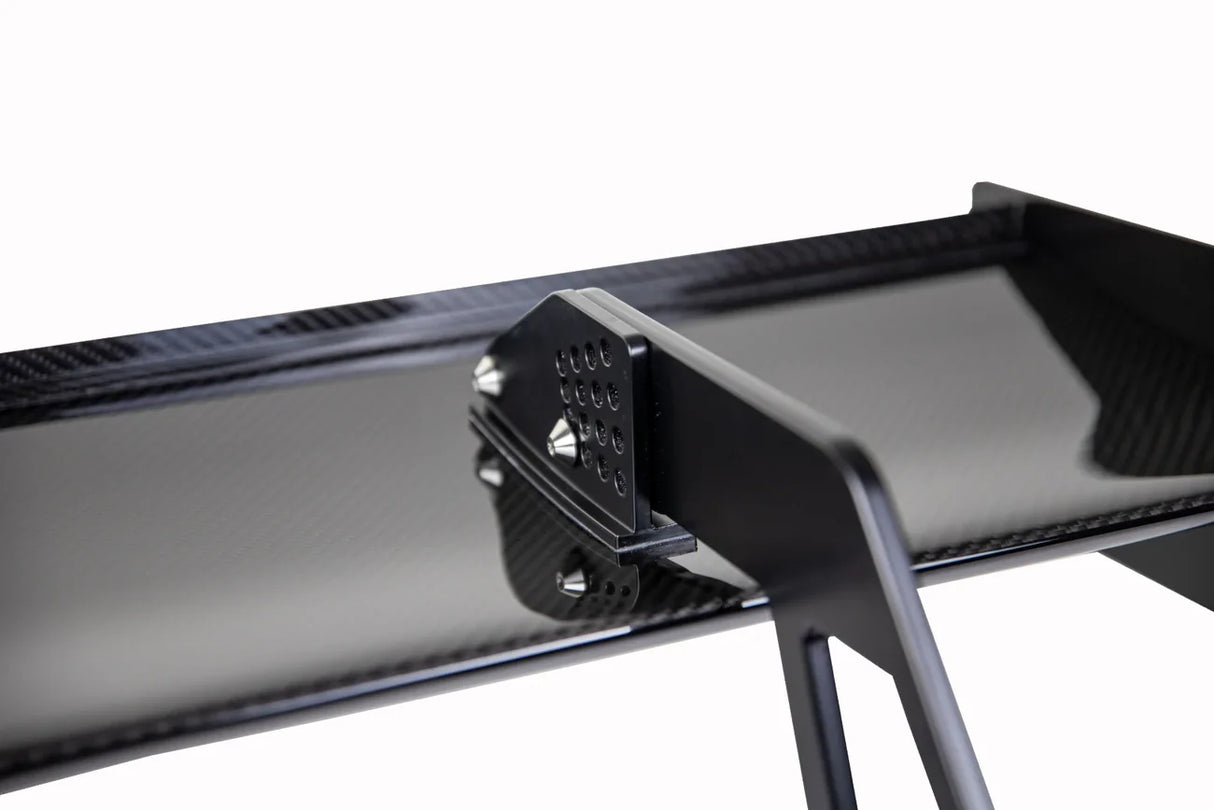 APR Performance GT-250 Swan Neck Wing (Carbon) - Honda Civic Type R FK8 - Garage IMMI  Garage IMMI