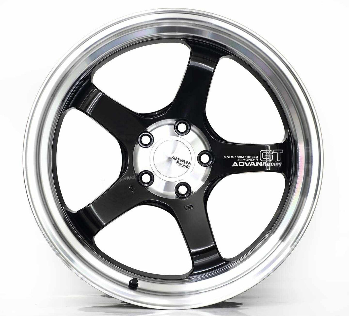 Advan GT Beyond-R - 18x10 +40 5/120 - Honda Civic Type R FK8/FL5 - Incoming Stock - Wheels Garage IMMI