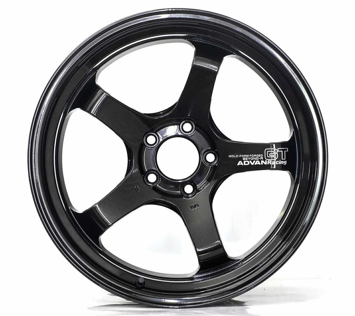 Advan GT Beyond-R - 18x10 +40 5/120 - Honda Civic Type R FK8/FL5 - Incoming Stock - Wheels Garage IMMI