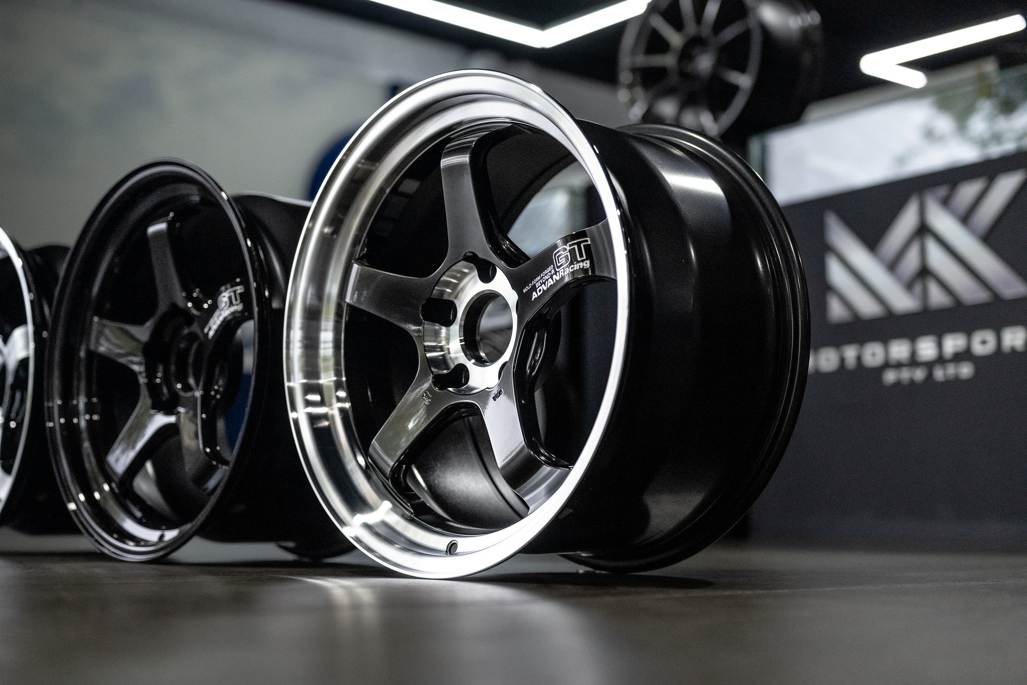 Advan GT Beyond-R - 19" - Honda Civic Type R FK8/FL5 - Preorder - Garage IMMI