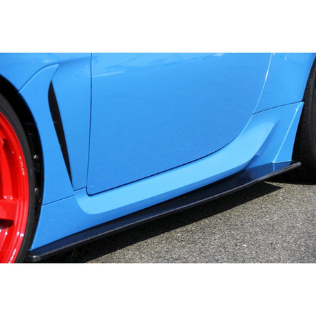 CLEiB Side Step GR86 / BRZ (ZN8 / ZD8) Aero view bright blue sports car Garage IMMI