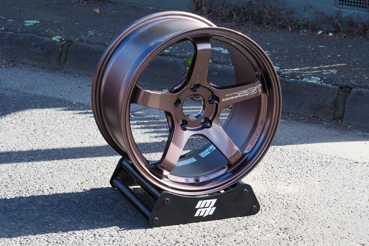 Advan GT Beyond - 18" - Honda Civic Type R  FK8/FL5 - In Stock Garage IMMI