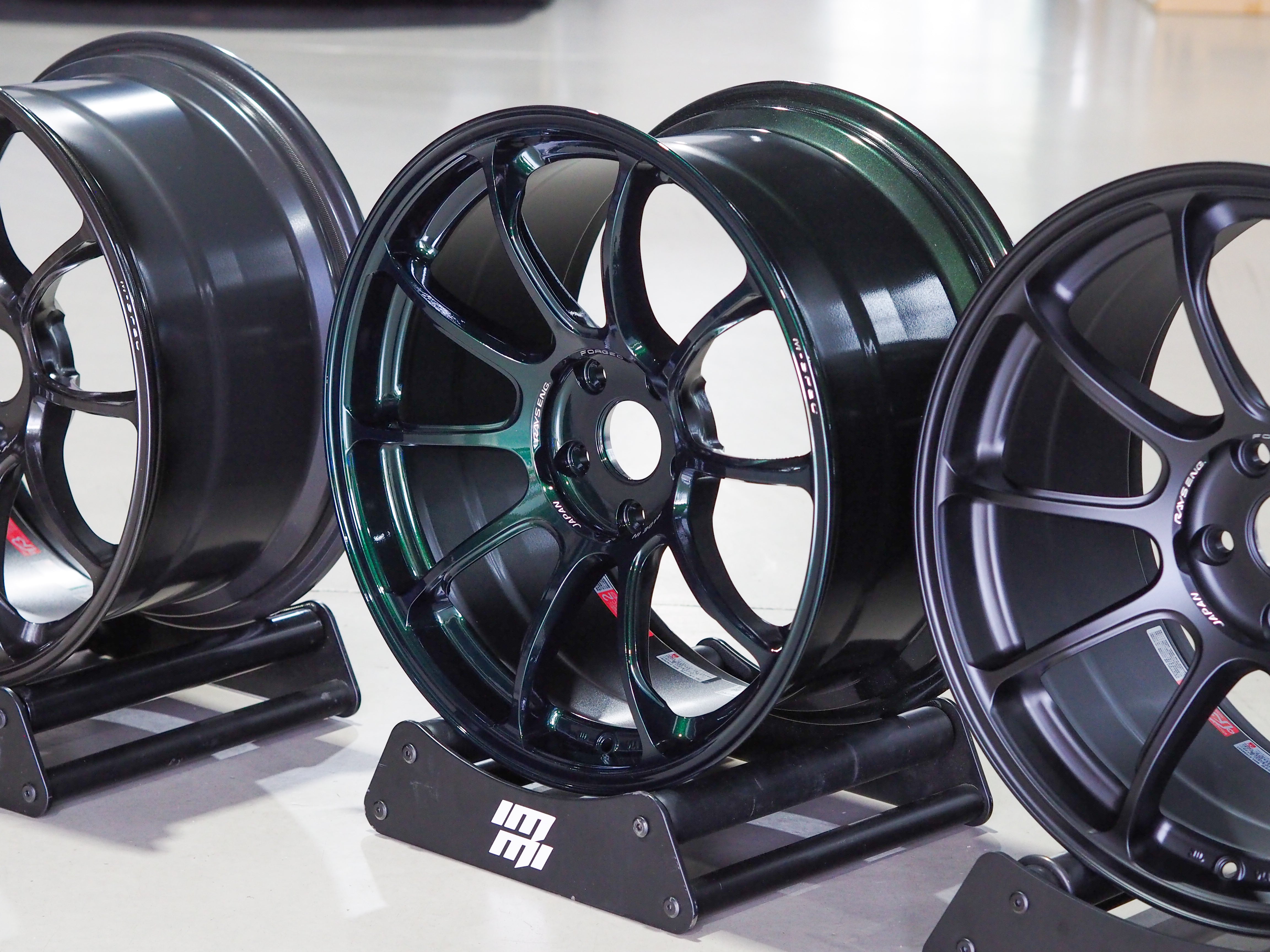 Volk Racing ZE40 M-Spec - 19x10j +40 5/120 - FK8/FL5 Honda Civic