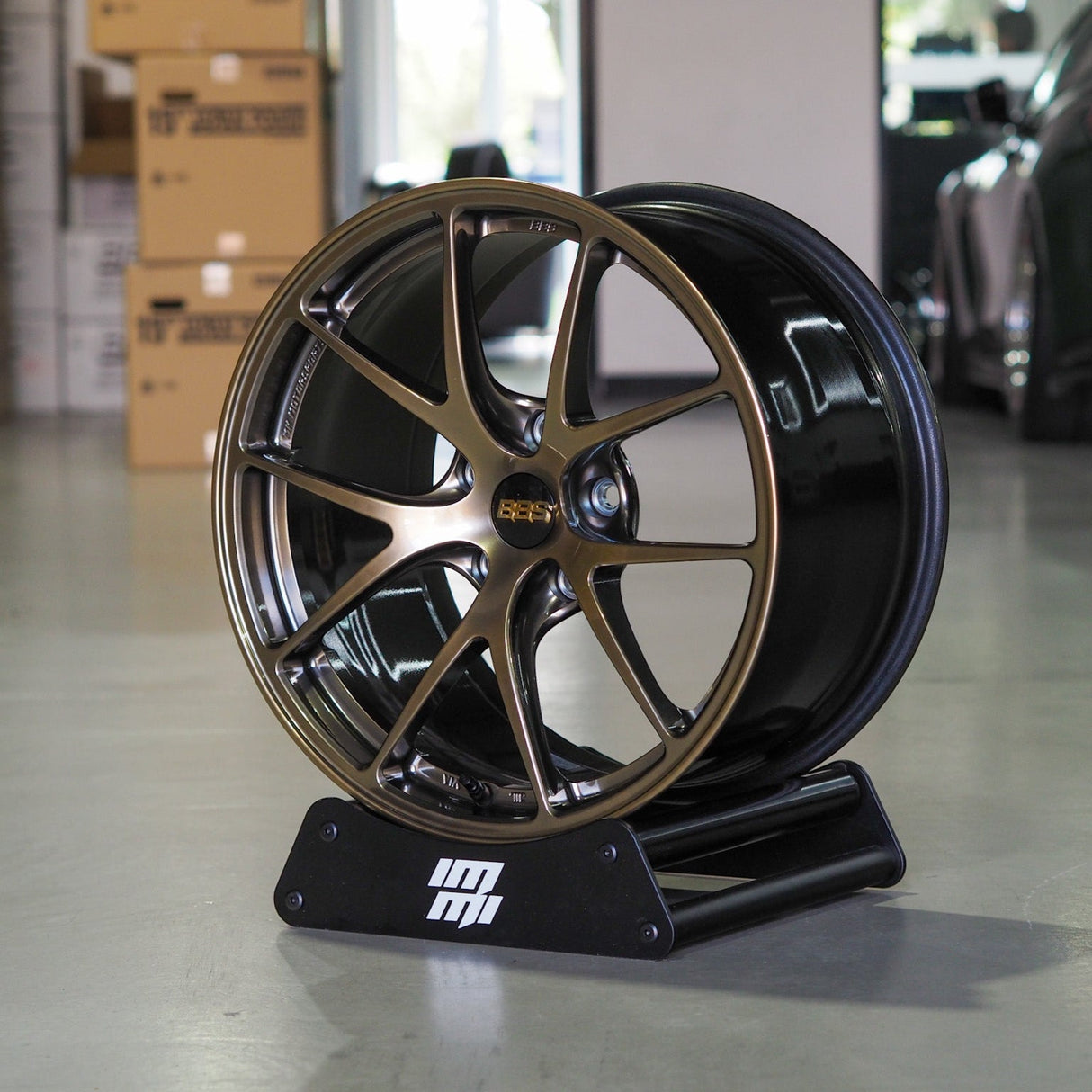 BBS MK001 (RI A) 18x10 +40 5/120 Incoming Stock 18x10j +40 5/120 / Diamond Gold (DG) Wheels