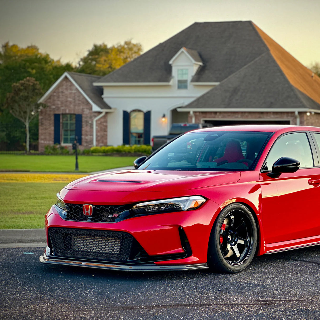 Garage Unique Front Lip - Carbon Fibre