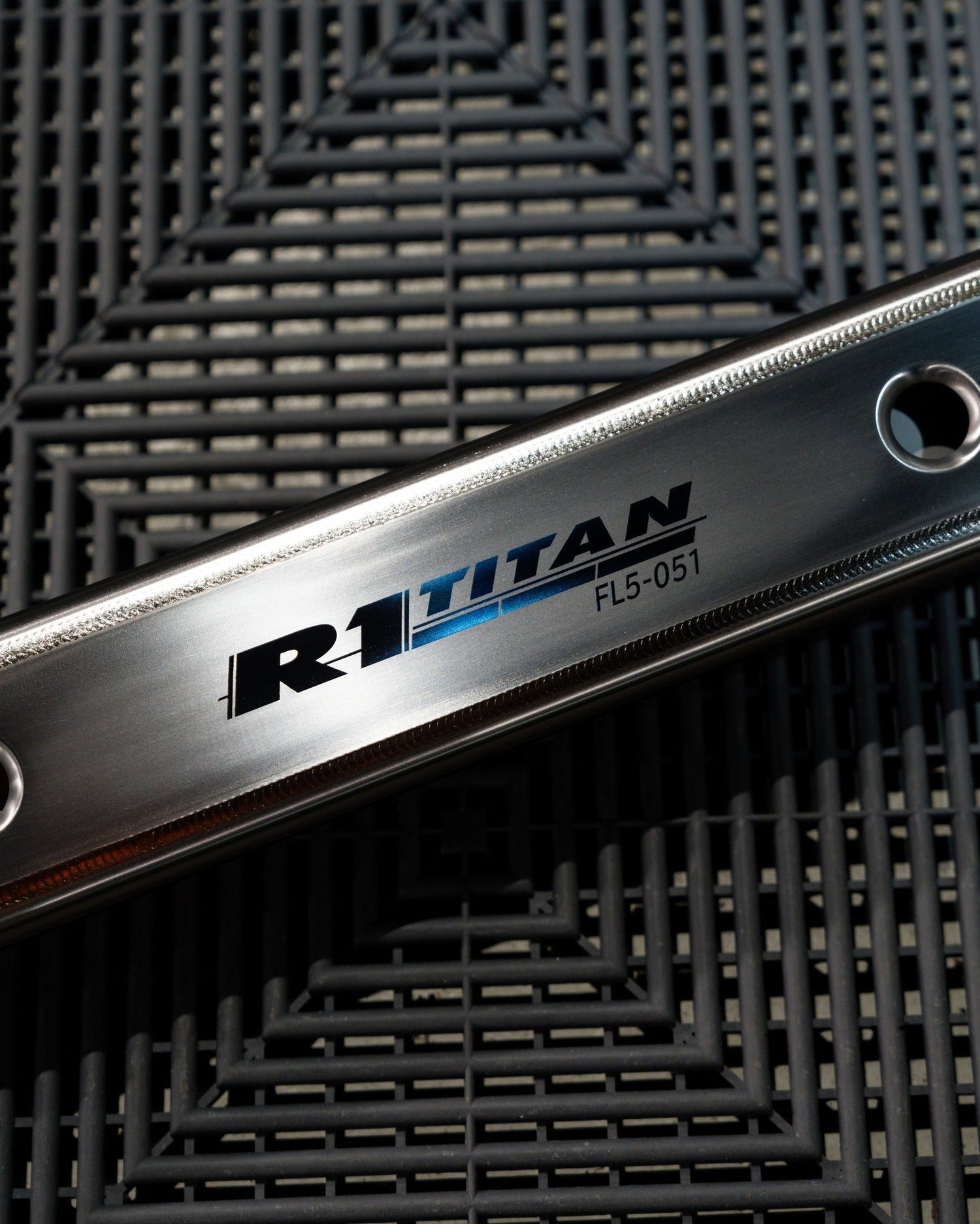 R1 Titan Titanium Strut Brace - Suspension